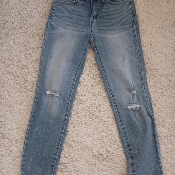 Judy Blue Jeans Women’s 28 Relaxed Fit JB8273MD Medium Wash Distressed Stretch - Picture 2 of 8